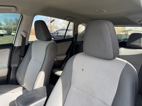 Used 2014 Toyota RAV4 LE image 13