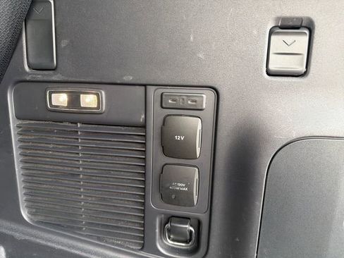 Used 2025 Ford Expedition Platinum AWD/4WD image 63