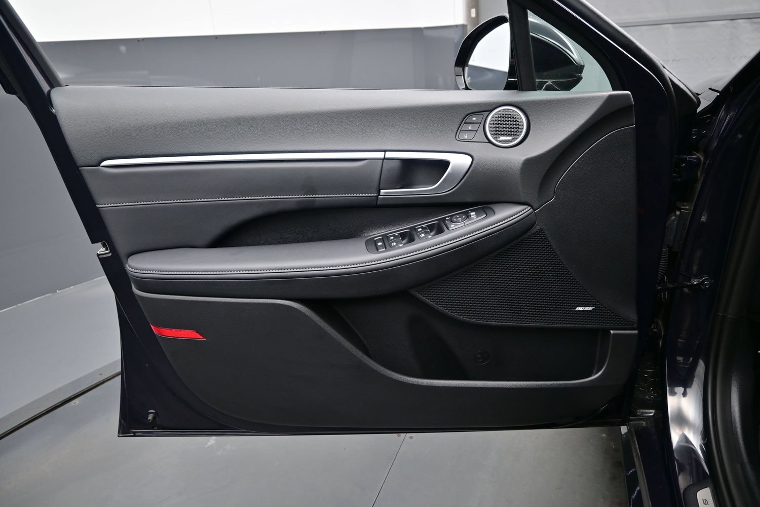 Certified 2026 Hyundai Sonata Limited FWD image 9