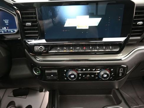 Used 2023 Chevrolet Silverado 1500 ZR2 w/ Technology Package AWD/4WD image 10