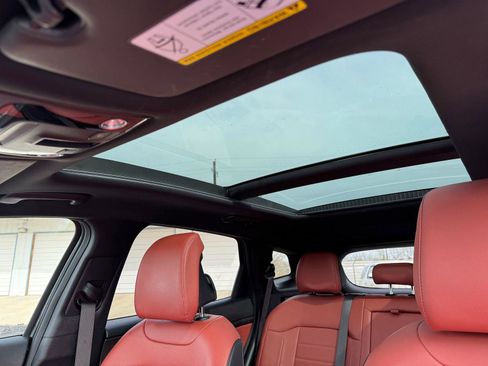 Used 2025 Kia Sportage SX Prestige image 9