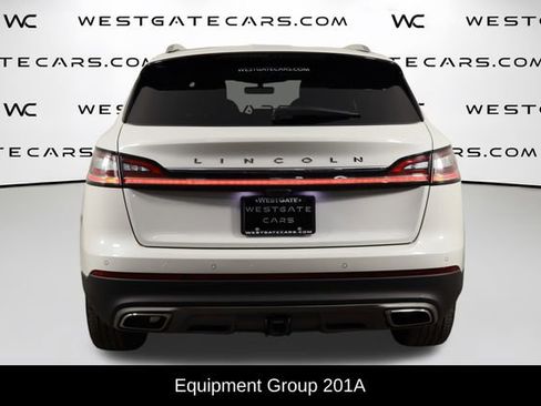 Used 2022 Lincoln Nautilus Reserve w/ Equipment Group 201A image 4