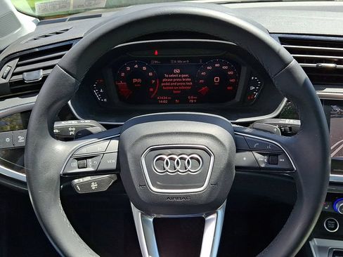 Certified 2023 Audi Q3 2.0T Premium w/ Convenience Package AWD/4WD image 18