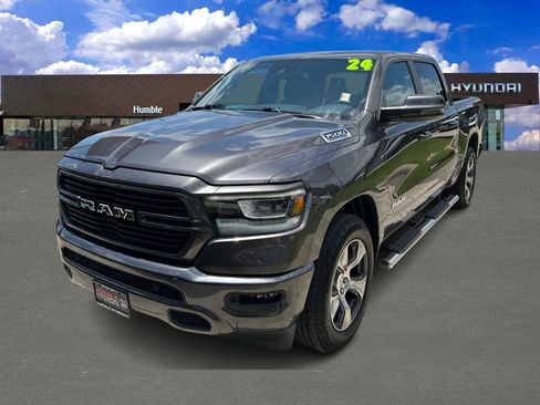 Used 2024 RAM 1500 Laramie AWD/4WD image 1