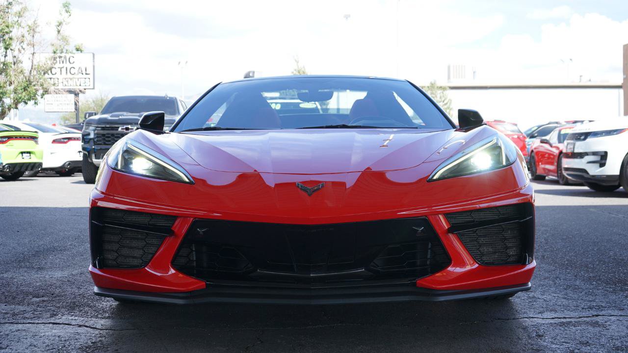 Used 2021 Chevrolet Corvette Stingray Premium Conv w/ Z51 Performance Package RWD image 8