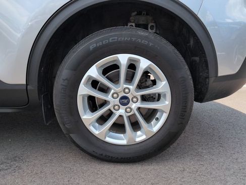 Certified 2022 Ford Escape SE AWD/4WD image 11