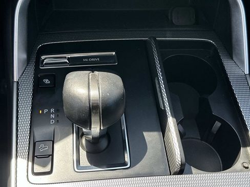 Certified 2024 MAZDA CX-90 Plug-In Hybrid w/ Preferred AWD/4WD image 16