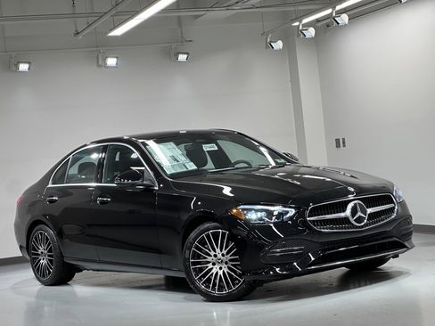 New 2026 Mercedes-Benz C 300 4MATIC Sedan image 2