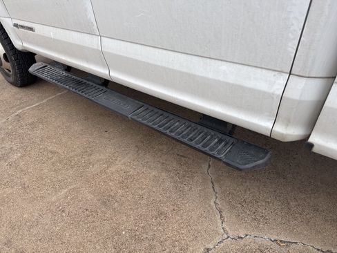 Used 2022 Ford F350 XLT w/ XLT Value Package image 12