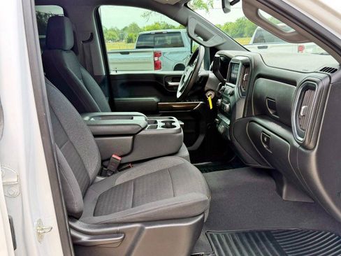 Certified 2022 Chevrolet Silverado 3500 LT w/ Advanced Trailering Package image 23