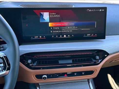 Used 2025 BMW i4 eDrive40 w/ Premium Package image 6