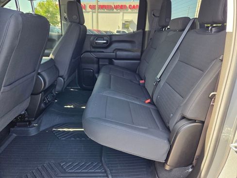 Used 2024 Chevrolet Silverado 1500 Custom image 7