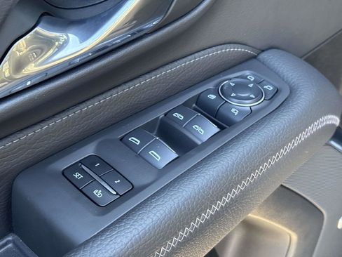 Certified 2024 GMC Yukon XL Denali w/ Advanced Technology Package image 23