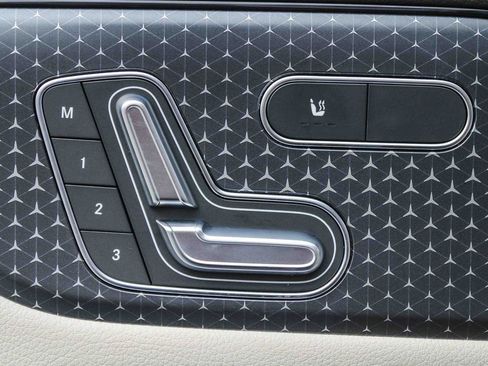 Certified 2026 Mercedes-Benz GLA 250 4MATIC image 22