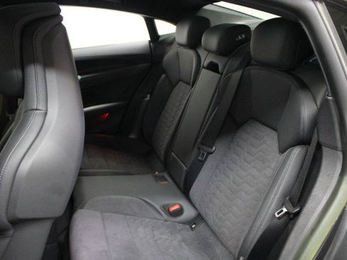 Used 2023 Audi e-tron GT Premium Plus image 35