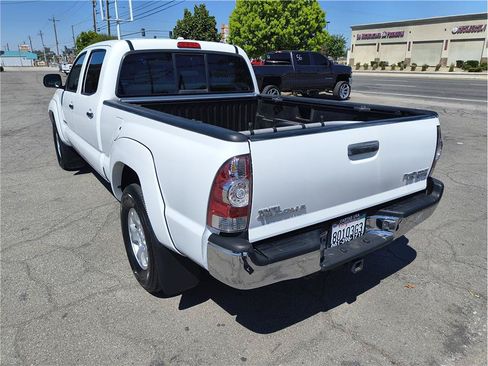 Used 2009 Toyota Tacoma PreRunner RWD image 15