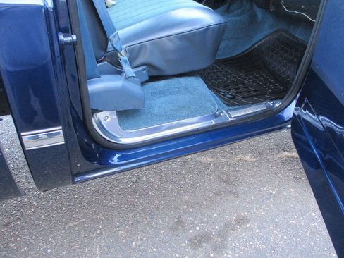 Used 1987 GMC Sierra 1500 4x4 Regular Cab image 32