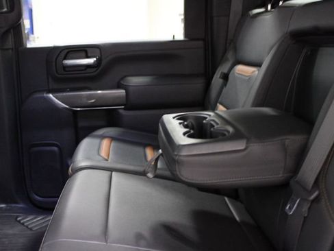 Used 2020 GMC Sierra 2500 AT4 w/ AT4 Premium Package image 19