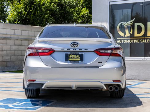Used 2024 Toyota Camry SE FWD image 9