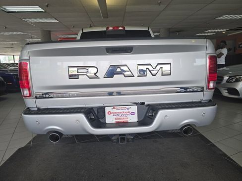 Used 2017 RAM 1500 Limited image 5