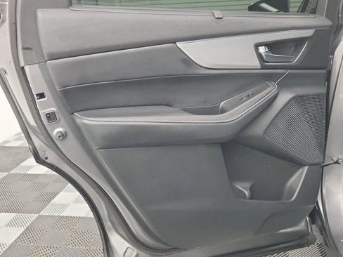 Used 2023 Acura MDX w/ Technology Package FWD image 17