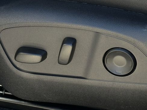 New 2026 Chevrolet Traverse High Country image 24