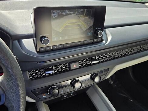 Used 2024 Honda Accord EX image 18