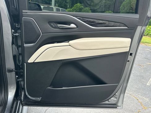 Used 2021 Cadillac Escalade ESV Sport w/ Heavy-Duty Trailer Package RWD image 16