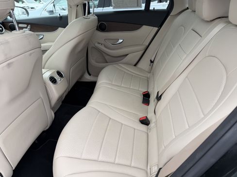 Certified 2022 Mercedes-Benz GLC 300 GLC 300 image 28