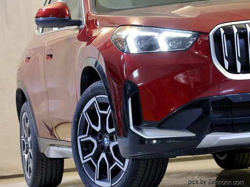 New 2026 BMW X1 xDrive28i image 4