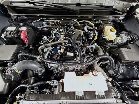 Certified 2025 Toyota Tacoma SR image 27