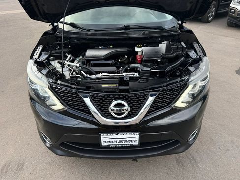 Used 2017 Nissan Rogue Sport SV w/ SV All-Weather Package AWD/4WD image 34