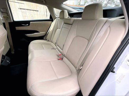 Used 2018 Honda Clarity Touring image 21