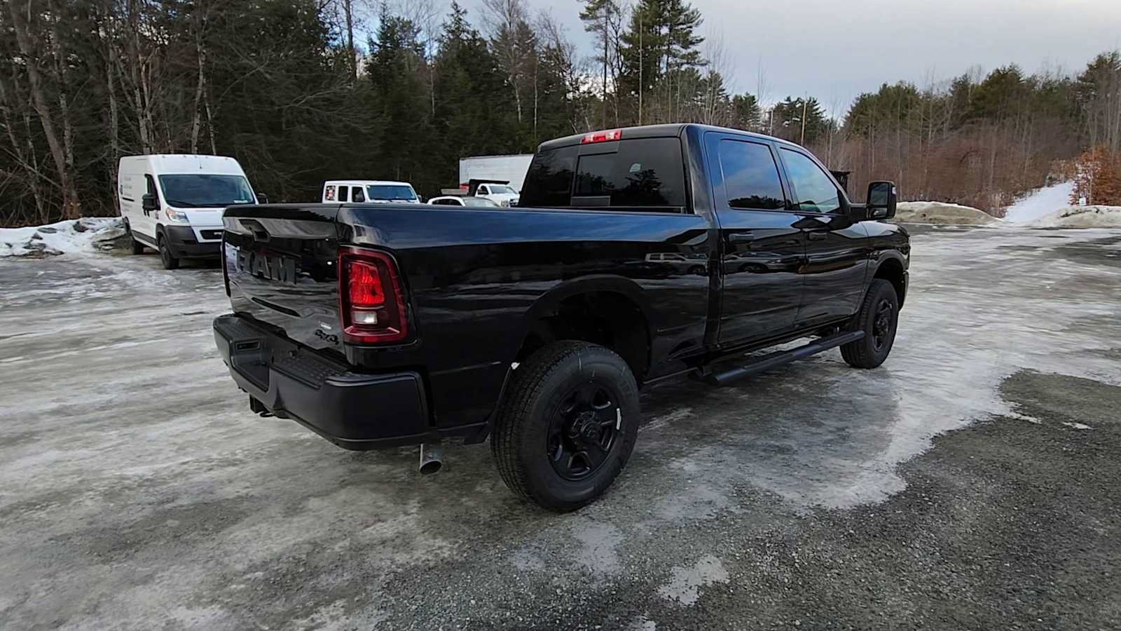 New 2026 RAM 3500 Tradesman AWD/4WD image 8