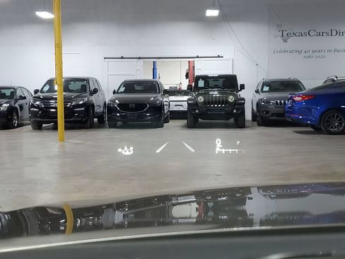 Used 2023 Lexus LS 500 w/ Interior Upgrade Package RWD image 30