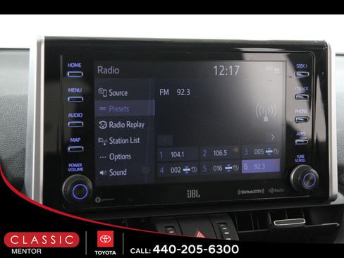 Used 2019 Toyota RAV4 Limited image 11