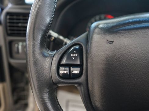 Used 2002 Chevrolet Camaro Z28 w/ Sport Appearance Pkg RWD image 37