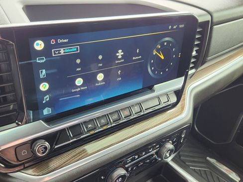 Used 2022 Chevrolet Silverado 1500 RST image 8