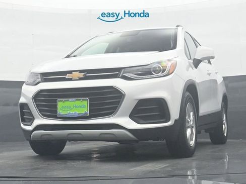 Used 2021 Chevrolet Trax LT image 28
