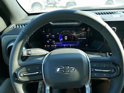 New 2026 Chevrolet Colorado ZR2 w/ Technology Package image 23