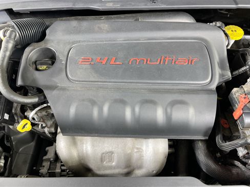 Used 2022 Jeep Compass Latitude AWD/4WD image 27