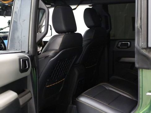 Used 2023 Ford Bronco Badlands w/ Sasquatch Package image 27