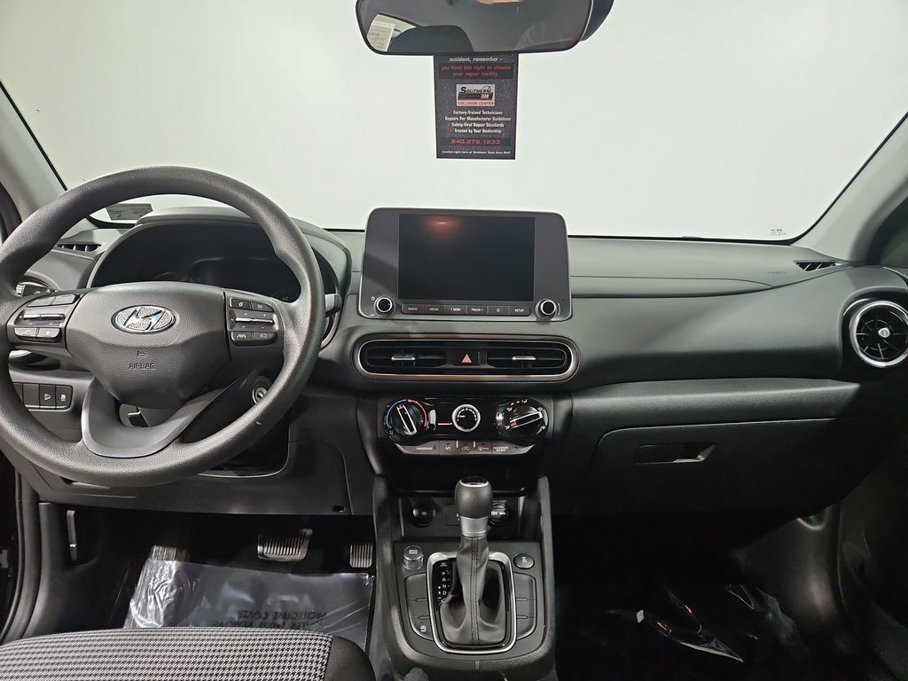Used 2023 Hyundai Kona SE AWD/4WD image 18
