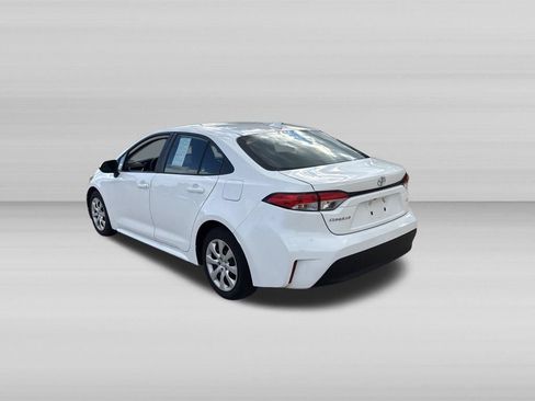 Used 2024 Toyota Corolla LE FWD image 6
