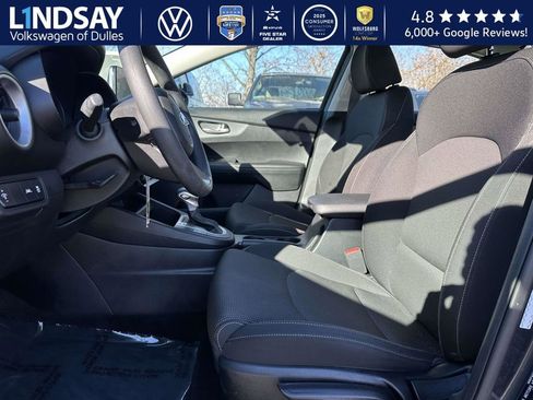 Used 2019 Kia Forte LXS image 10