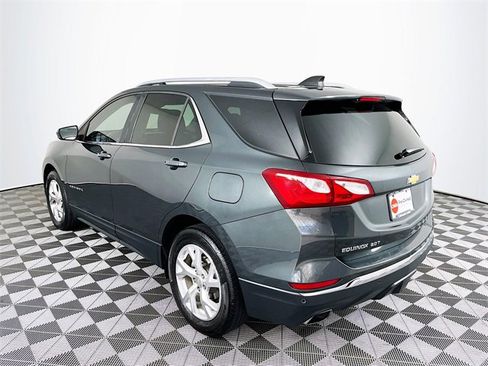 Used 2020 Chevrolet Equinox LT image 6