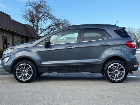 Used 2021 Ford EcoSport Titanium image 2
