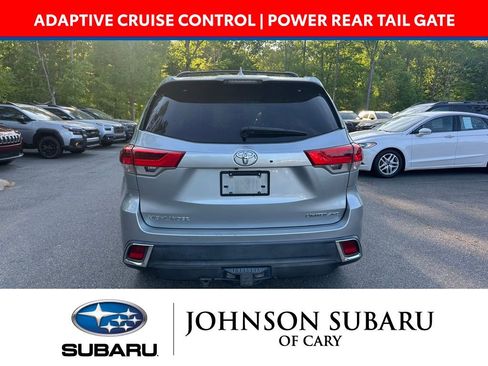 Used 2019 Toyota Highlander Limited image 4