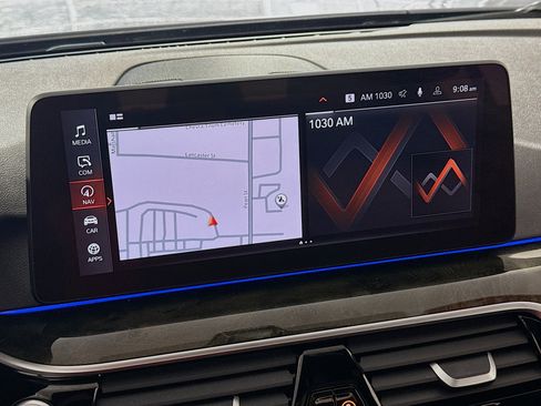 Used 2023 BMW 530i xDrive xDrive w/ Premium Package image 18