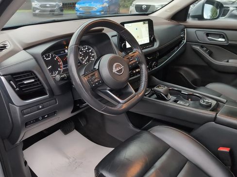 Used 2023 Nissan Rogue SL w/ SL Premium Package AWD/4WD image 14